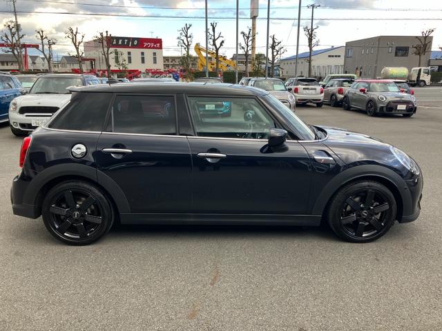 ＭＩＮＩ ＭＩＮＩ