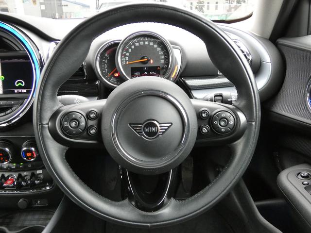 ＭＩＮＩ クーパーＤ　クラブマン　正規認定中古車　保証整備付　ナビ　ＥＴＣ　バックカメラ　衝突被害軽減ブレーキ　アイドリングストップ　障害物センサー　クルーズコントロール　ＬＥＤヘッドライト　純正１７インチホイール（5枚目）
