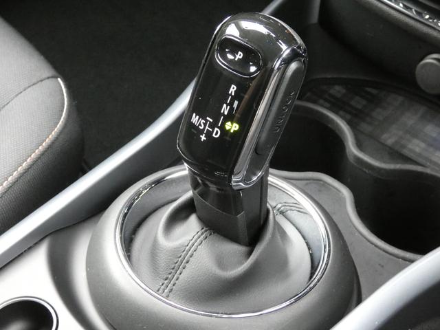 ＭＩＮＩ クーパーＤ　クラブマン　正規認定中古車　保証整備付　ナビ　ＥＴＣ　バックカメラ　衝突被害軽減ブレーキ　アイドリングストップ　障害物センサー　クルーズコントロール　ＬＥＤヘッドライト　純正１７インチホイール（17枚目）