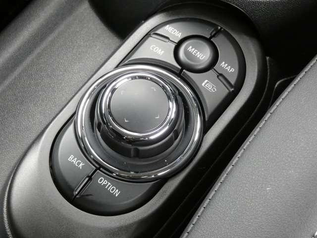 ＭＩＮＩ クーパーＤプレミアムプラスパッケージクラシックトリム　正規認定中古車　保証整備付　ＥＴＣ　ドラレコ　バックカメラ　衝突被害軽減ブレーキ　アイドリングストップ　障害物センサー　車線逸脱防止支援システム　クルーズコントロール　ＬＥＤヘッドライト（23枚目）
