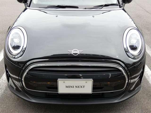 ＭＩＮＩ クーパーＤプレミアムプラスパッケージクラシックトリム　正規認定中古車　保証整備付　ＥＴＣ　ドラレコ　バックカメラ　衝突被害軽減ブレーキ　アイドリングストップ　障害物センサー　車線逸脱防止支援システム　クルーズコントロール　ＬＥＤヘッドライト（42枚目）