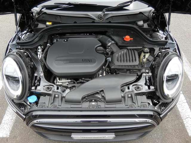 ＭＩＮＩ クーパーＤプレミアムプラスパッケージクラシックトリム　正規認定中古車　保証整備付　ＥＴＣ　ドラレコ　バックカメラ　衝突被害軽減ブレーキ　アイドリングストップ　障害物センサー　車線逸脱防止支援システム　クルーズコントロール　ＬＥＤヘッドライト（48枚目）