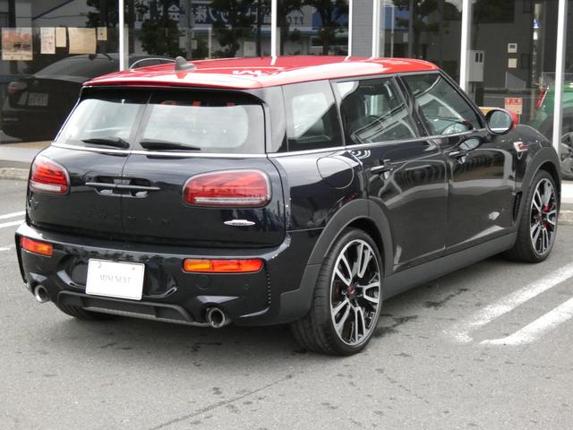 ＭＩＮＩ ジョンクーパーワークス　クラブマン　正規認定中古車　保証整備付　ＥＴＣ　バックカメラ　衝突被害軽減ブレーキ　アイドリングストップ　障害物センサー　車線逸脱防止支援システム　クルーズコントロール　ＬＥＤヘッドライト（2枚目）