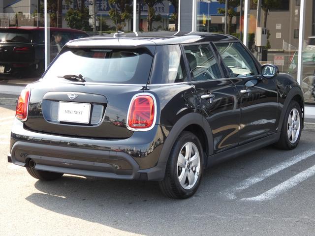 ＭＩＮＩ ワン　クラシック・トリム　正規認定中古車　保証整備付　ＥＴＣ　バックカメラ　衝突被害軽減ブレーキ　アイドリングストップ　障害物センサー　車線逸脱防止支援システム　クルーズコントロール　ＬＥＤヘッドライト（40枚目）