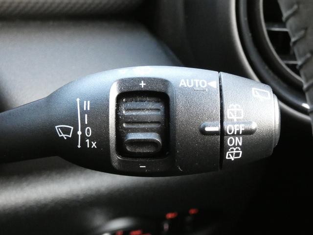 MINI クーパーD 正規認定中古車 保証整備付 ナビ ETC ドラレコ バックカメラ 衝突軽減ブレーキ アイドリングストップ 障害物ソナー LEDライト 純正ホイール(9枚目)