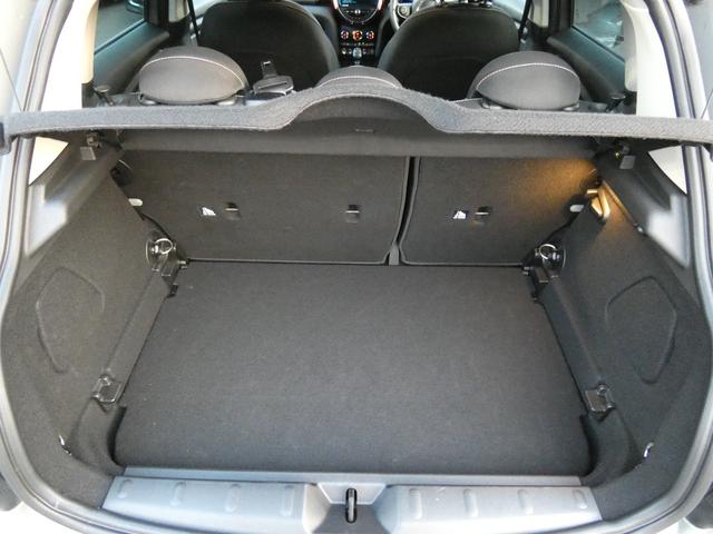 MINI クーパーD 正規認定中古車 保証整備付 ナビ ETC ドラレコ バックカメラ 衝突軽減ブレーキ アイドリングストップ 障害物ソナー LEDライト 純正ホイール(35枚目)