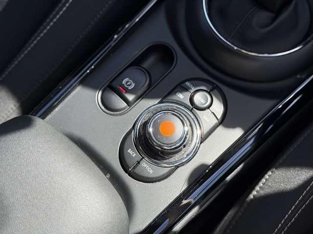 ＭＩＮＩ クーパーＳＤ　クラブマン　正規認定中古車　保証整備付　ナビ　ＥＴＣ　ドラレコ　バックカメラ　　衝突軽減ブレーキ　アイドリングストップ　障害物ソナー　　アクティブクルコン　ＬＥＤライト　純正ホイール（25枚目）