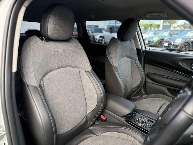 ＭＩＮＩ クーパーＳＤ　クラブマン　クラシック・トリム　正規認定中古車　ａｐｐｌｅｃａｒｐｌａｙ　ＥＴＣ　バックカメラ　　衝突軽減ブレーキ　アイドリングストップ　障害物ソナー　　　ＬＥＤライト　純正ホイール（3枚目）