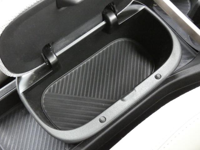MINI クーパーC フェイバード・トリム 正規認定中古車 保証整備付 弊社試乗車 ナビ ETC バックカメラ 衝突軽減ブレーキ アイドリングストップ 障害物ソナー レーンキープ アクティブクルコン LEDライト 純正ホイール(21枚目)
