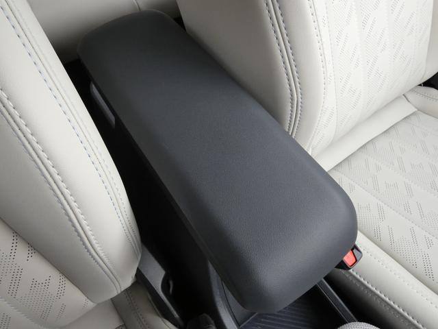 MINI クーパーC フェイバード・トリム 正規認定中古車 保証整備付 弊社試乗車 ナビ ETC バックカメラ 衝突軽減ブレーキ アイドリングストップ 障害物ソナー レーンキープ アクティブクルコン LEDライト 純正ホイール(23枚目)
