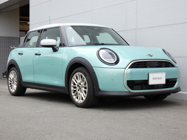 MINI クーパーC フェイバード・トリム 正規認定中古車 保証整備付 弊社試乗車 ナビ ETC バックカメラ 衝突軽減ブレーキ アイドリングストップ 障害物ソナー レーンキープ アクティブクルコン LEDライト 純正ホイール(40枚目)