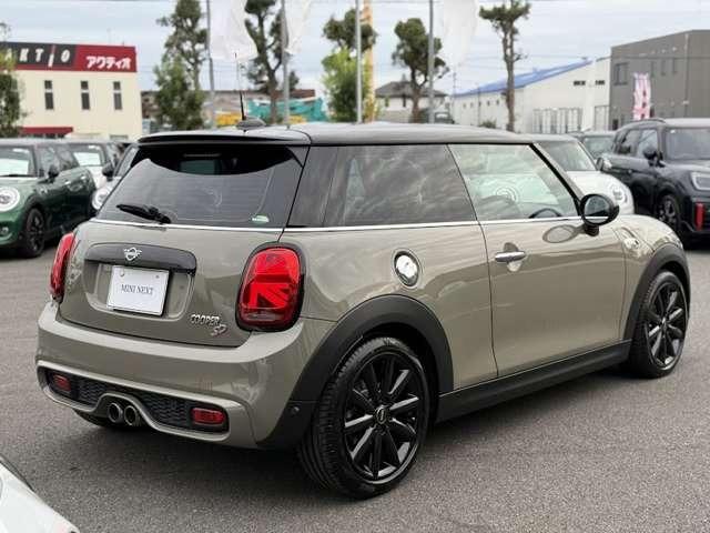 MINI クーパーSD 正規認定中古車 限定車 ナビ ETC ドラレコ バックカメラ  衝突軽減ブレーキ アイドリングストップ 障害物ソナー  アクティブクルコン LEDライト 純正ホイール(9枚目)
