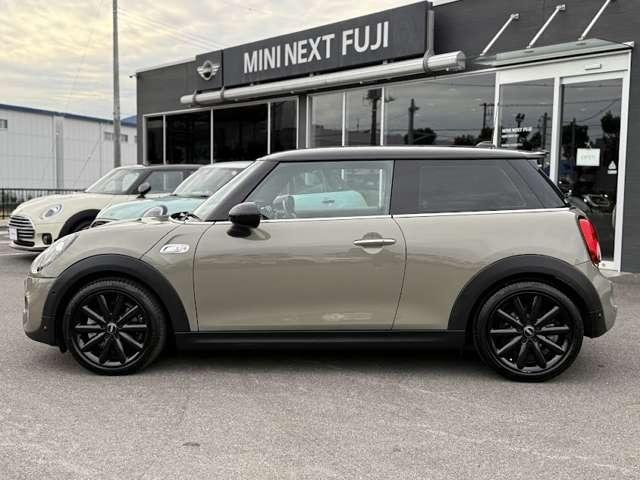 MINI クーパーSD 正規認定中古車 限定車 ナビ ETC ドラレコ バックカメラ  衝突軽減ブレーキ アイドリングストップ 障害物ソナー  アクティブクルコン LEDライト 純正ホイール(13枚目)