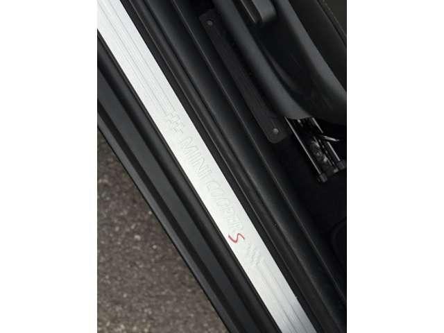 MINI クーパーSD 正規認定中古車 限定車 ナビ ETC ドラレコ バックカメラ  衝突軽減ブレーキ アイドリングストップ 障害物ソナー  アクティブクルコン LEDライト 純正ホイール(30枚目)