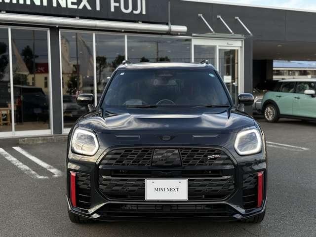MINI ジョンクーパーワークス カントリーマンオール4JCW サンルーフ正規認定中古車 ナビ ETC ドラレコ バックカメラ  衝突軽減ブレーキ アイドリングストップ 障害物ソナー  アクティブクルコン LEDライト 純正ホイール(2枚目)