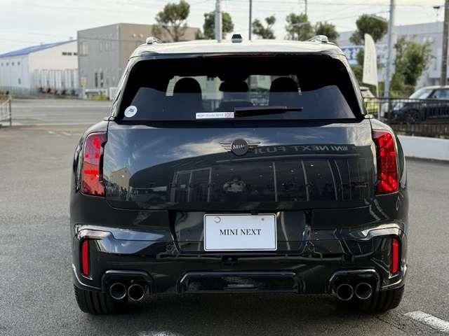 MINI ジョンクーパーワークス カントリーマンオール4JCW サンルーフ正規認定中古車 ナビ ETC ドラレコ バックカメラ  衝突軽減ブレーキ アイドリングストップ 障害物ソナー  アクティブクルコン LEDライト 純正ホイール(7枚目)