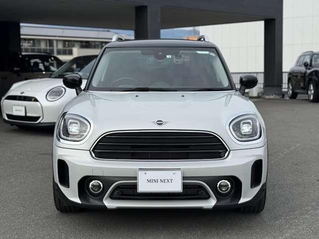 MINI クーパーD クロスオーバー クラシック・トリム 正規認定中古車  applecarplay ETC ドラレコ バックカメラ  衝突軽減ブレーキ アイドリングストップ 障害物ソナー  クルコン LEDライト 純正ホイール(4枚目)