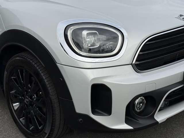 MINI クーパーD クロスオーバー クラシック・トリム 正規認定中古車  applecarplay ETC ドラレコ バックカメラ  衝突軽減ブレーキ アイドリングストップ 障害物ソナー  クルコン LEDライト 純正ホイール(6枚目)