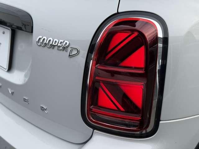 MINI クーパーD クロスオーバー クラシック・トリム 正規認定中古車  applecarplay ETC ドラレコ バックカメラ  衝突軽減ブレーキ アイドリングストップ 障害物ソナー  クルコン LEDライト 純正ホイール(9枚目)