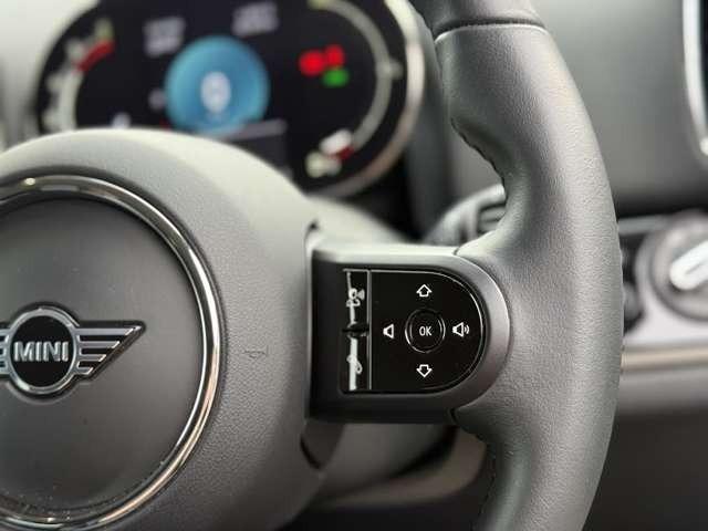 MINI クーパーD クロスオーバー クラシック・トリム 正規認定中古車  applecarplay ETC ドラレコ バックカメラ  衝突軽減ブレーキ アイドリングストップ 障害物ソナー  クルコン LEDライト 純正ホイール(18枚目)