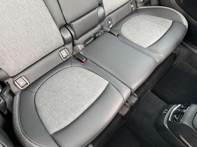 MINI クーパーD クロスオーバー クラシック・トリム 正規認定中古車  applecarplay ETC ドラレコ バックカメラ  衝突軽減ブレーキ アイドリングストップ 障害物ソナー  クルコン LEDライト 純正ホイール(31枚目)