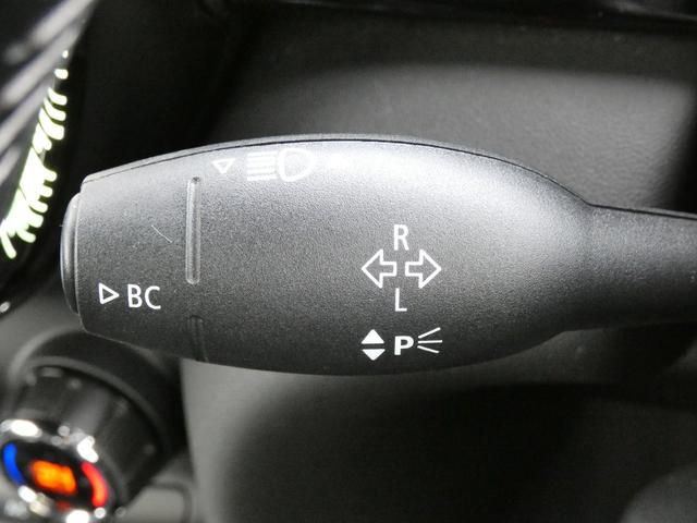 ＭＩＮＩ ジョンクーパーワークス　正規認定中古車　保証整備付　ナビ　ＥＴＣ　バックカメラ　衝突軽減ブレーキ　アイドリングストップ　障害物ソナー　レーンキープ　クルコン　ＬＥＤライト　純正ホイール（9枚目）