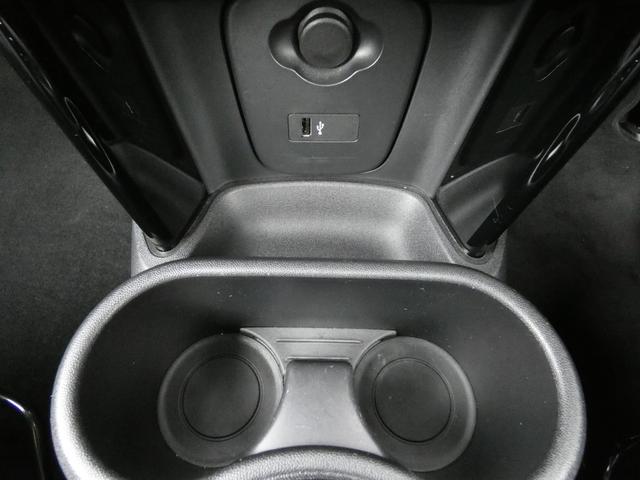 ＭＩＮＩ ジョンクーパーワークス　正規認定中古車　保証整備付　ナビ　ＥＴＣ　バックカメラ　衝突軽減ブレーキ　アイドリングストップ　障害物ソナー　レーンキープ　クルコン　ＬＥＤライト　純正ホイール（18枚目）