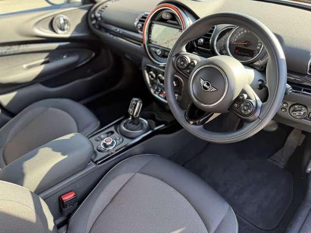ＭＩＮＩ クーパー　クラブマン　認定中古車・ナビ・ＡＣＣ・ＥＴＣ・１８インチ純正ホイール・ドライブレコーダー（6枚目）