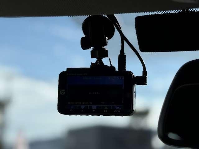 ＭＩＮＩ クーパー　クラブマン　認定中古車・ナビ・ＡＣＣ・ＥＴＣ・１８インチ純正ホイール・ドライブレコーダー（31枚目）