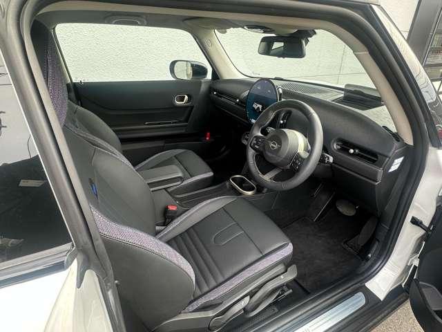 ＭＩＮＩ クーパーＣ　クラシック・トリム　クラシックトリム　正規認定中古車　保証整備付　　ナビ　ＥＴＣ　バックカメラ　衝突軽減ブレーキ　アイドリングストップ　障害物ソナー　レーンキープ　アクティブクルコン　ＬＥＤライト　純正ホイール（28枚目）