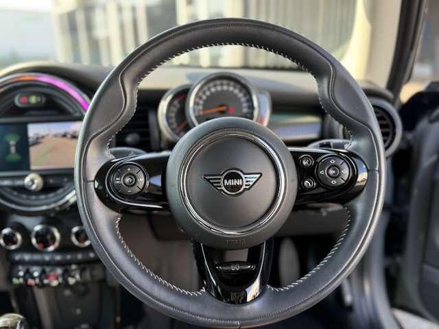MINI クーパー 60イヤーズエディション 正規認定中古車 ナビ ETC ドラレコ バックカメラ 衝突軽減ブレーキ アイドリングストップ 障害物ソナー クルコン 純正ホイール(7枚目)