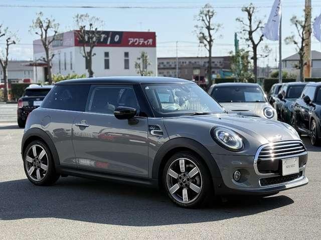 MINI クーパー 60イヤーズエディション 正規認定中古車 ナビ ETC ドラレコ バックカメラ 衝突軽減ブレーキ アイドリングストップ 障害物ソナー クルコン 純正ホイール(10枚目)