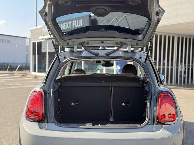 MINI クーパー 60イヤーズエディション 正規認定中古車 ナビ ETC ドラレコ バックカメラ 衝突軽減ブレーキ アイドリングストップ 障害物ソナー クルコン 純正ホイール(39枚目)