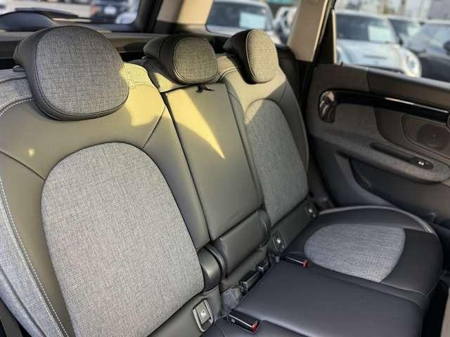 MINI クーパーD クロスオーバー 正規認定中古車 ナビ ETC2.0 ドラレコ バックカメラ 衝突軽減ブレーキ アイドリングストップ 障害物ソナー アクティブクルコン 純正ホイール(29枚目)