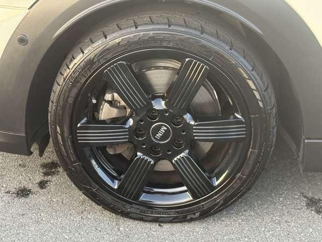 MINI クーパーS クラシック・トリム ミニクーパーS5ドア・認定中古車・パドルシフト・ETC・ドラレコ・クルーズコントロール(4枚目)