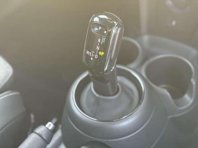 MINI クーパーS クラシック・トリム ミニクーパーS5ドア・認定中古車・パドルシフト・ETC・ドラレコ・クルーズコントロール(25枚目)