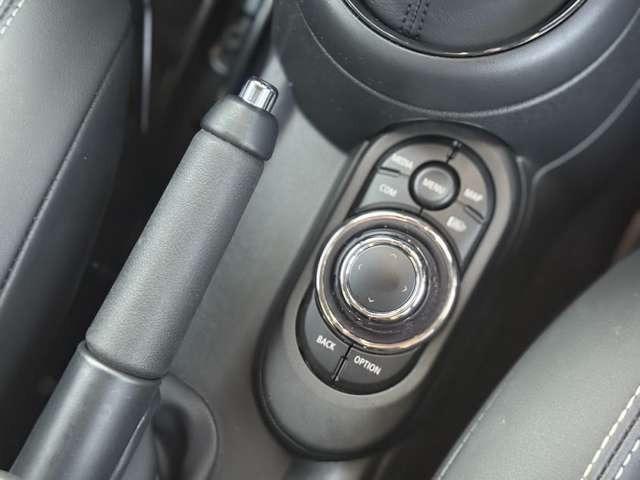 MINI クーパーS クラシック・トリム ミニクーパーS5ドア・認定中古車・パドルシフト・ETC・ドラレコ・クルーズコントロール(26枚目)