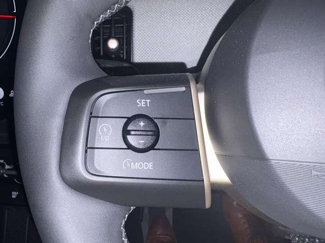 MINI クーパーS フェイバード・トリム Mパッケージ 認定中古車 保証整備付 弊社試乗車 ナビ ETC ドラレコ バックカメラ 電動シート ハーマンカードン 衝突軽減ブレーキ 障害物ソナー レーンキープ アクティブクルコン LEDライト(5枚目)