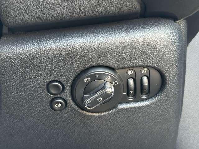 ＭＩＮＩ クーパーＳ　レゾリュート・エディション　認定中古車・アップルカープレイ・１８インチ純正ホイール・ＥＴＣ・ヘッドアップディスプレイ・クルーズコントロール・シートヒーター（25枚目）