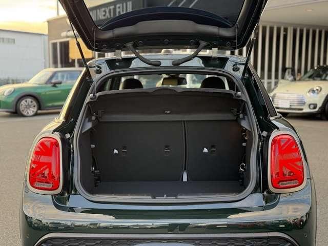 ＭＩＮＩ クーパーＳ　レゾリュート・エディション　認定中古車・アップルカープレイ・１８インチ純正ホイール・ＥＴＣ・ヘッドアップディスプレイ・クルーズコントロール・シートヒーター（39枚目）