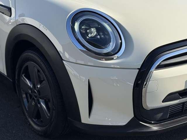 ＭＩＮＩ クーパーＤ　クラシック・トリム　ミニクーパーＤ５ドア・認定中古車・１６インチ純正ホイール・ＥＴＣ・アップルカープレ・ＡＣＣ（10枚目）