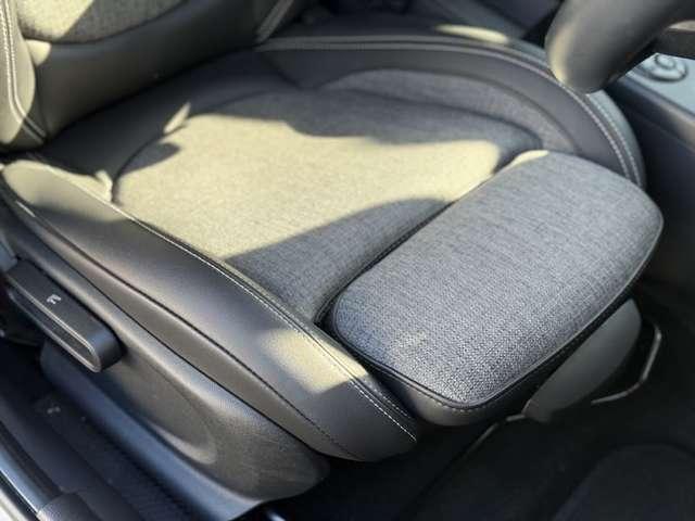 ＭＩＮＩ クーパーＤ　クラシック・トリム　ミニクーパーＤ５ドア・認定中古車・１６インチ純正ホイール・ＥＴＣ・アップルカープレ・ＡＣＣ（33枚目）