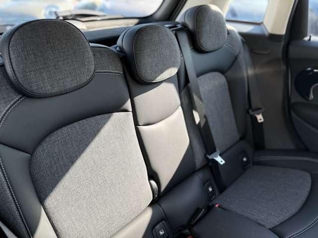 ＭＩＮＩ クーパーＤ　クラシック・トリム　ミニクーパーＤ５ドア・認定中古車・１６インチ純正ホイール・ＥＴＣ・アップルカープレ・ＡＣＣ（34枚目）