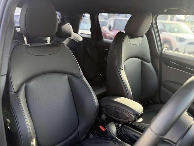 MINI クーパーD ブリック・レーン・エディション(8枚目)