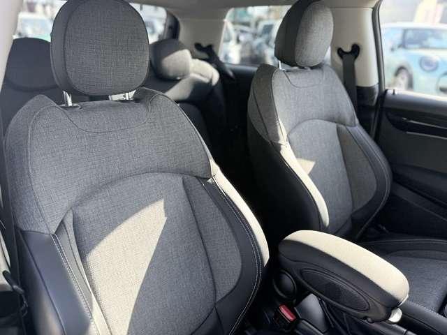 ＭＩＮＩ クーパー　クラシック・トリム　プレミアムプラスＰＫ・１６インチ純正ホイール・アップルカープレイ・ＥＴＣ・シートヒーター・クルコン（8枚目）