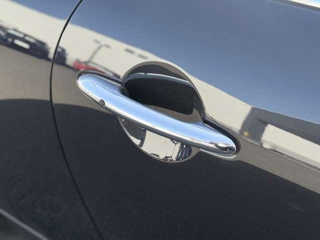 ＭＩＮＩ クーパー　クラシック・トリム　プレミアムプラスＰＫ・１６インチ純正ホイール・アップルカープレイ・ＥＴＣ・シートヒーター・クルコン（14枚目）