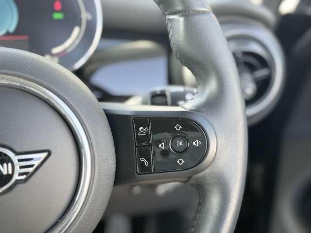 ＭＩＮＩ クーパー　クラシック・トリム　プレミアムプラスＰＫ・１６インチ純正ホイール・アップルカープレイ・ＥＴＣ・シートヒーター・クルコン（22枚目）