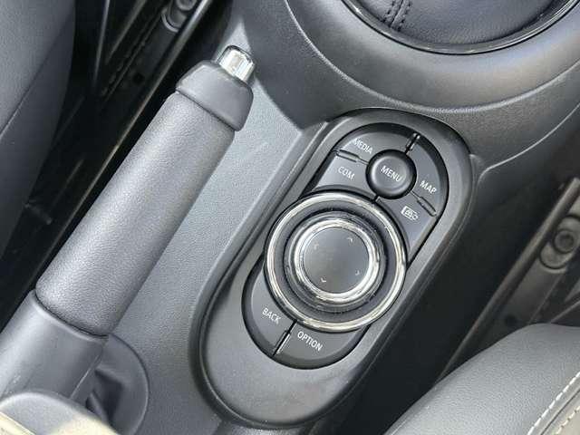 ＭＩＮＩ クーパー　クラシック・トリム　プレミアムプラスＰＫ・１６インチ純正ホイール・アップルカープレイ・ＥＴＣ・シートヒーター・クルコン（32枚目）