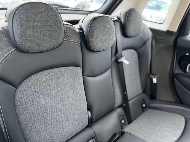 ＭＩＮＩ クーパーＤ　クラシック・トリム　ミニクーパーＤ５ドア・プレミアムプラスＰＫＧ・アップルカープレイ・クルコン・ＥＴＣ・シートヒーター・１６インチ純正ホイール（31枚目）