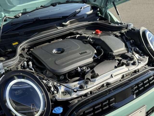 ＭＩＮＩ クーパーＣ　クラシック・トリム　クラシックトリム　正規認定中古車　保証整備付　ナビ　ＥＴＣ　バックカメラ　衝突軽減ブレーキ　アイドリングストップ　障害物ソナー　レーンキープ　アクティブクルコン　ＬＥＤライト　純正ホイール（33枚目）